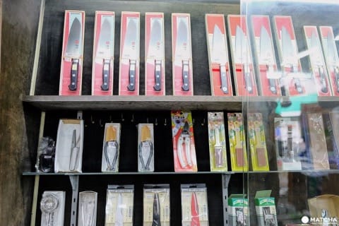 ローカルフードやおみやげ探しも楽しめる!日本の商店街・完全ガイド