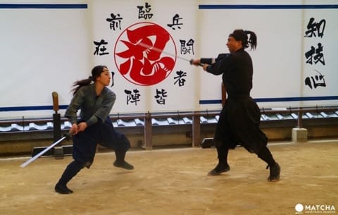 迫力満点の忍者実演ショーを楽しもう!伊賀忍者博物館