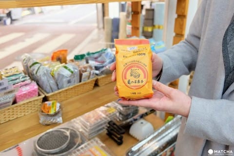 ローカルフードやおみやげ探しも楽しめる!日本の商店街・完全ガイド