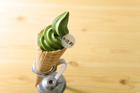 辻利抹茶冰淇淋