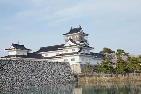 富山城公園