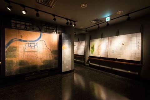 富山城公園