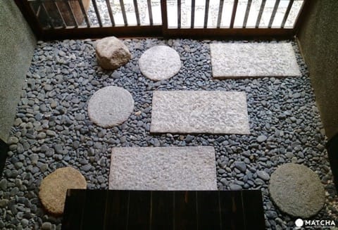 築100年を超える京町家でゆったりと暮らすネコたち@キャットアパートメントコーヒー
