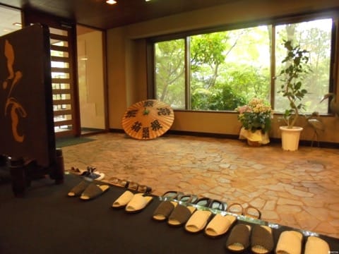 侍気分で温泉に癒される神奈川県「箱根ゲストハウス侍御宿」