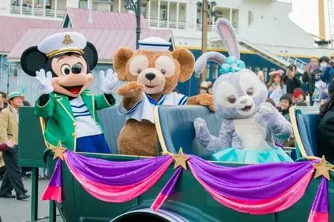 ミッキーマウスと一緒にステラ・ルーが踊る！東京ディズニーシーの