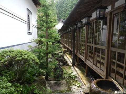 【和歌山県】聖地・高野山で宿坊に泊まってみよう!