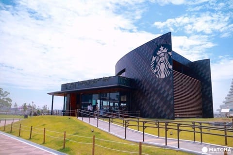 空と海と山を楽しみながらのコーヒータイム!スターバックス コーヒー 神戸メリケンパーク店