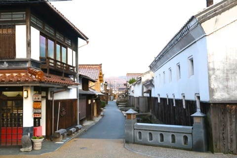 白壁土蔵群