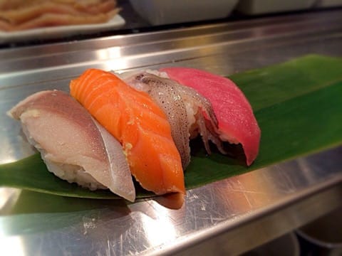 孤独美食家们都在这,在东京一个人用餐的7家好店