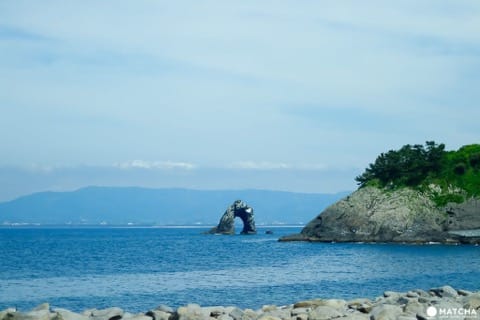 相岛(めがね岩)