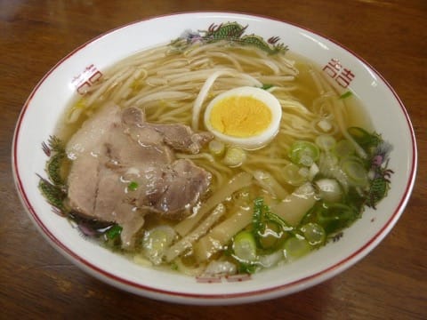 牛骨ラーメン