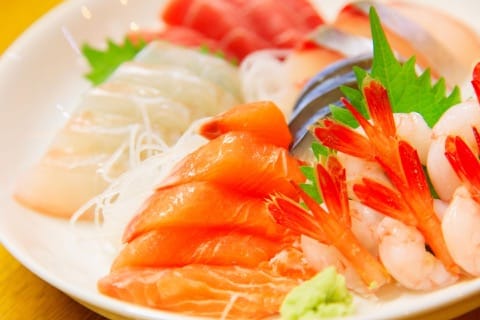 生魚片