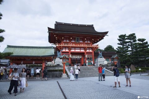 Kyoto Complete Guide: Travel Tips, Sightseeing, Festivals And More!