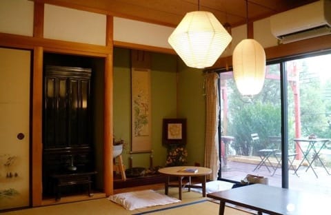 レトロな神戸を楽しもう!不思議空間・神戸のゲストハウス「ユメノマド」