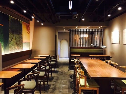 Do You Know Freshly Ground Green Tea? Taste Delicious Classic Green Tea in Osaka!