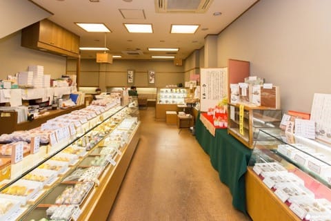 日常生活の中に懐かしい日本文化を体感 ― 杉並区の街と商店街の魅力