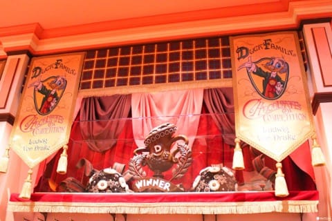 東京迪士尼樂園35週年限定店鋪 店內巧克力