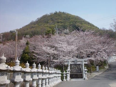 白山神社