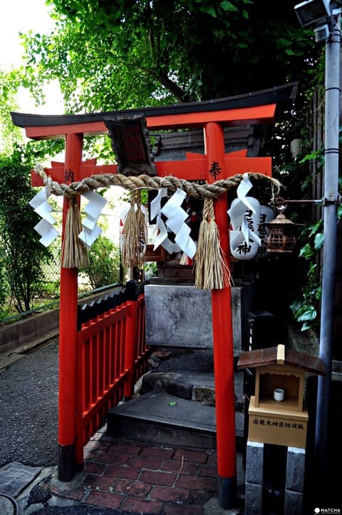 中崎町白龍大神神社