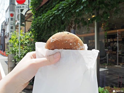 关口面包店芝麻面包