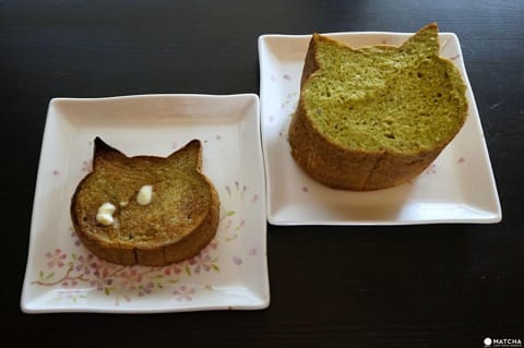 Osaka's Cutest Bread - Blue Jean Bakery's Cat-Shaped Baked Goods