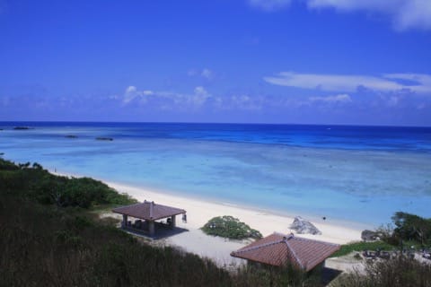 ニシ浜ビーチ