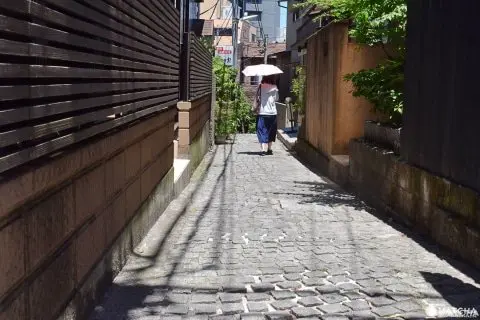 神楽阪