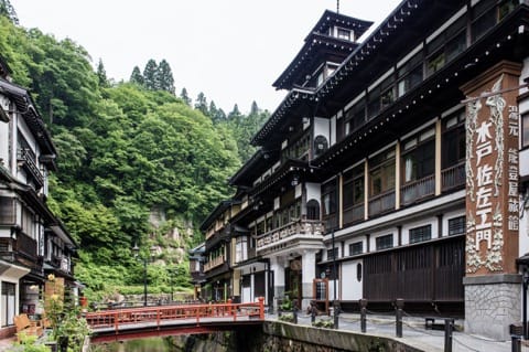 银山温泉