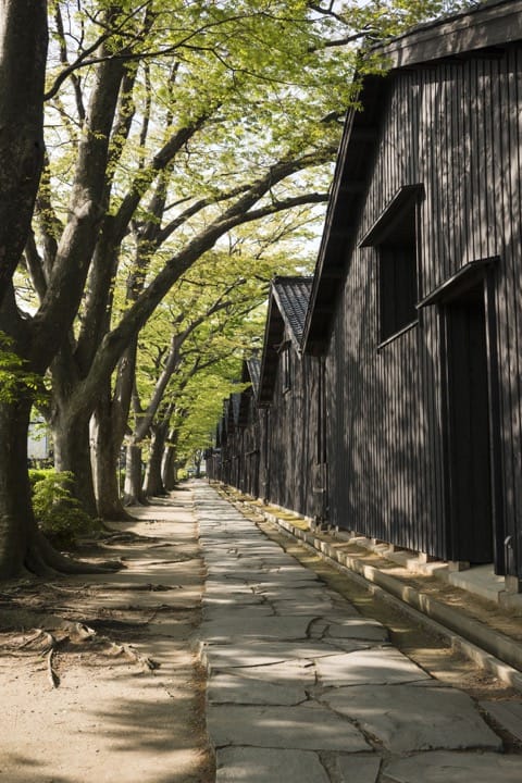 山居仓库