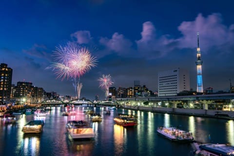 隅田川花火大會屋形船