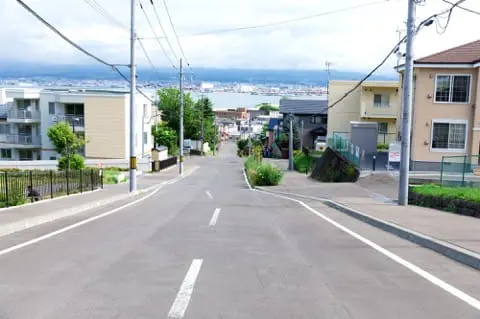 Higashi-zaka Slope