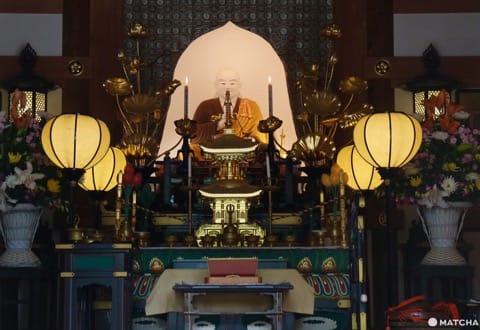 三重塔で名高い「須磨寺」は伝統と革新のワンダーランド!笑顔が生まれるお寺を楽しもう。