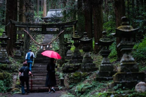 上色见熊野座神社