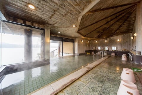 Hawai Onsen - Explore Tottori's Winter Pleasures And Hot Springs