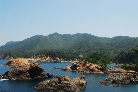 島国日本の自然を堪能するなら、海を望める「国立公園」へ