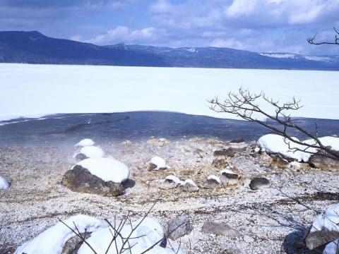 冬の阿寒湖に惚れ惚れ!絶景、温泉、そしてアイヌ文化で北海道の雄大な自然を体感