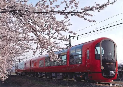 最高に贅沢な3時間！リゾート列車「雪月花」でゆく新潟絶景旅 - 日本の