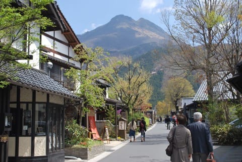 由布院