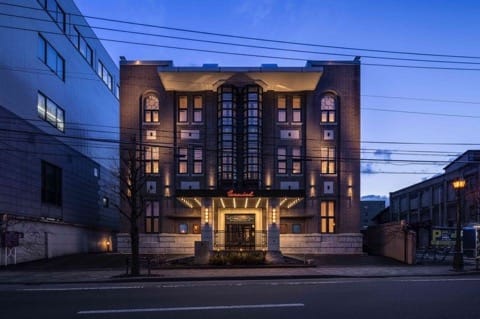 【北海道】入住歷史建築品味古典浪漫的小樽之夜UNWIND HOTEL&BAR OTARU