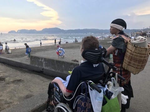 【鎌倉】讓武士帶你去看海,身障者也能盡情享受旅行美好的「guesthouse 彩」