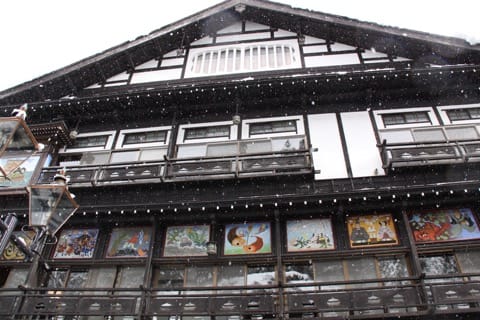 銀山溫泉