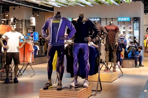 ASICS เจาะลึกรองเท้าวิ่งรุ่นเด่นกับคุณสมบัติโดนใจเพื่อนักวิ่ง