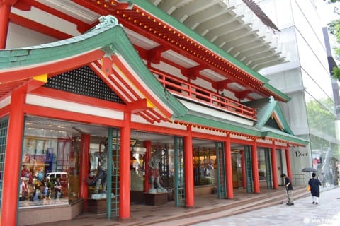 青山