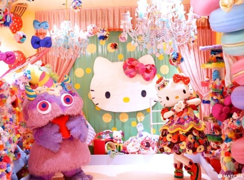 Rainbow Desserts And Sanrio! Hello Kitty And Kawaii Monster Cafe Event