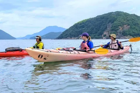 Seto Inland Sea - Beginner-Friendly Kayaking At Free Cloud - Japan