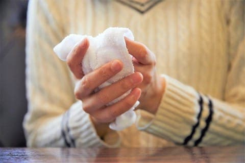 あなたの箸の使い方は大丈夫?日本の食事マナーを身につけよう!