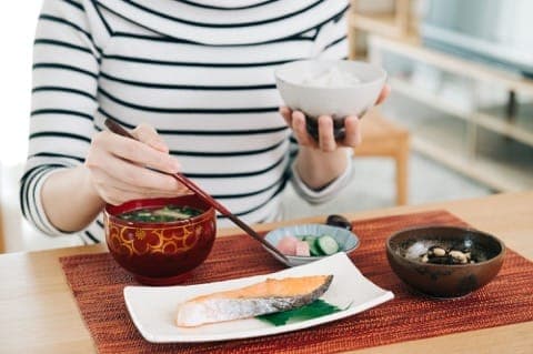 持って食べる