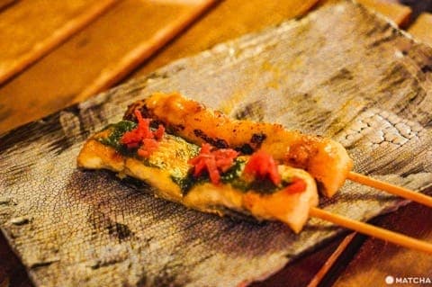 邻近新宿暖帘街(ほぼ新宿のれん街)_う福代代木店_梅子紫苏鳗鱼串柚子味噌鳗鱼串