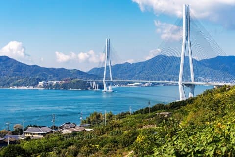Château de Matsuyama, sources thermales Onsen et vues sur l'océan! Un guide de la préfecture d'Ehime