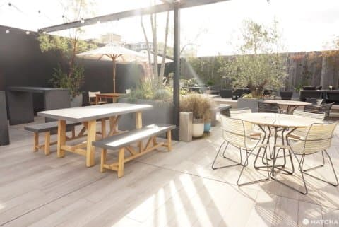シンプルで機能的。京都のホステル「PIECE HOSTEL SANJO」
